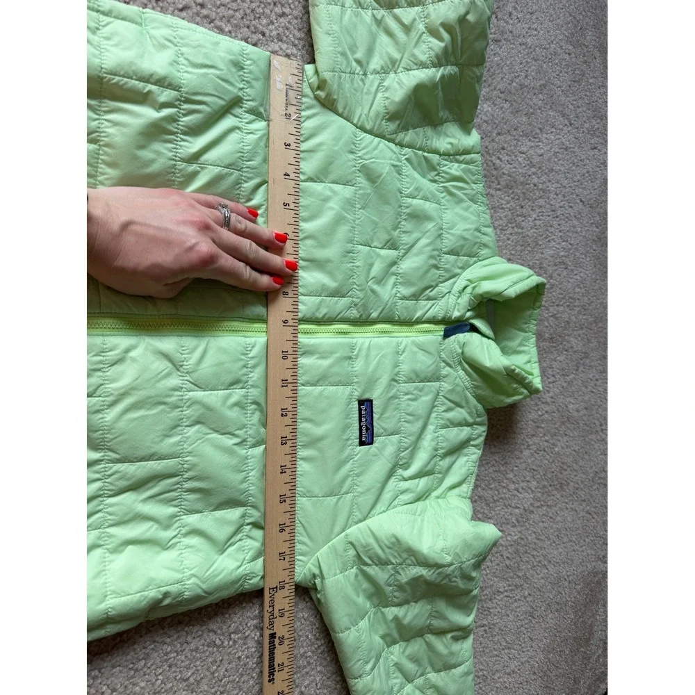 Patagonia Kids' Jacket Nano Puff Brick Quilt Neon Green XL 14